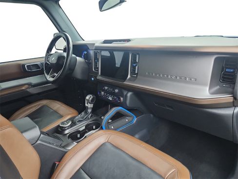 Used 2022 Ford Bronco Outer Banks image 22