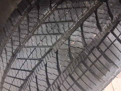 Used 2018 Mercedes-Benz GLS 550 4MATIC w/ Driver Assistance Package image 13