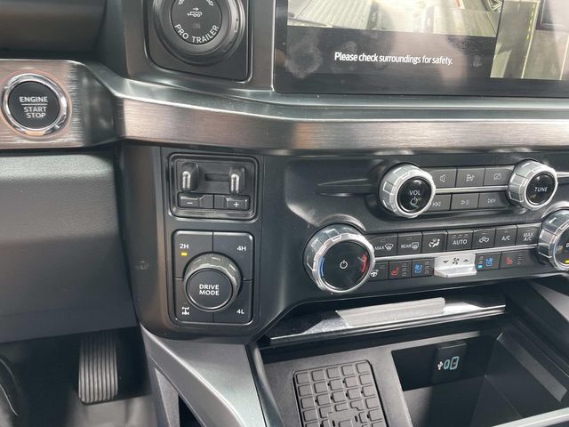 Used 2024 Ford F350 Lariat w/ Lariat Ultimate Package AWD/4WD image 30