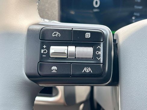 New 2026 Hyundai Ioniq 9 SEL image 27