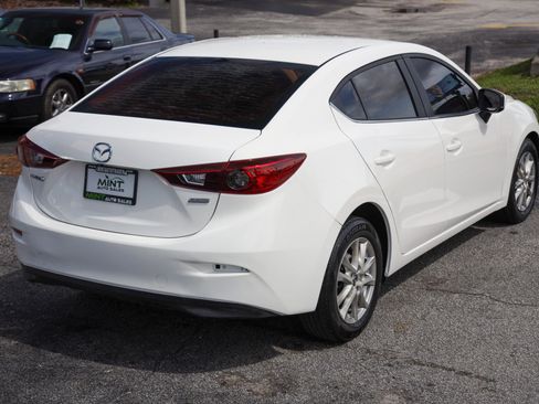 Used 2017 MAZDA MAZDA3 Sport w/ Preferred Equipment Package FWD image 14