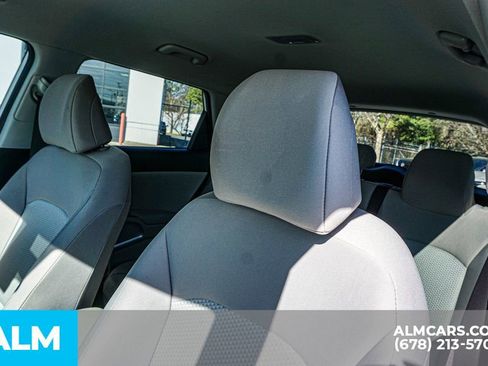 Used 2025 Kia Soul LX FWD image 19