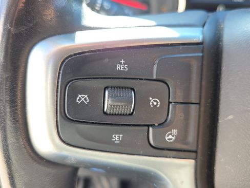 Used 2021 Chevrolet Silverado 1500 LT Trail Boss w/ Convenience Package II image 17