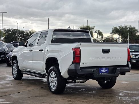 Used 2025 Toyota Tacoma SR AWD/4WD image 7
