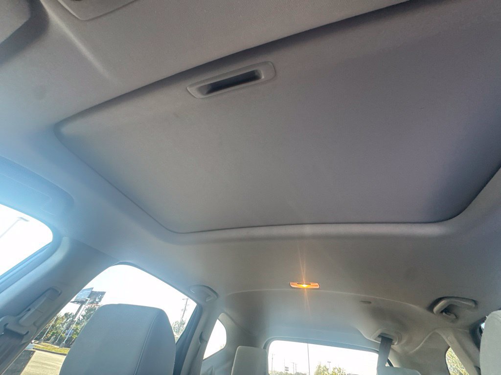 Used 2017 Honda CR-V EX image 36