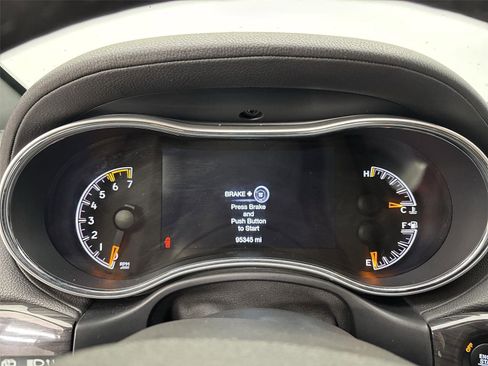 Used 2016 Jeep Grand Cherokee High Altitude image 28