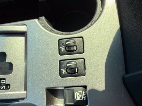 Used 2024 Toyota 4Runner SR5 Premium w/ Moonroof Package AWD/4WD image 39