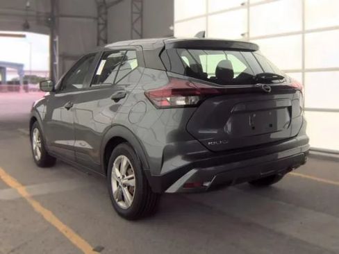 Used 2023 Nissan Kicks S FWD image 2