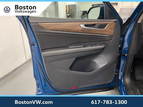 New 2026 Volkswagen Atlas SE image 28