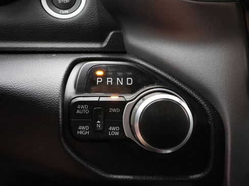 Used 2022 RAM 1500 Big Horn AWD/4WD image 38