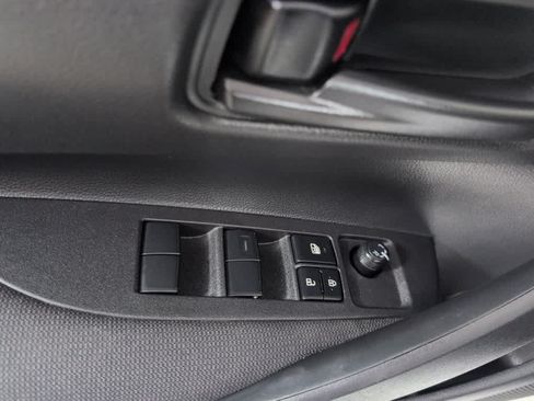 Used 2025 Toyota Corolla LE FWD image 19