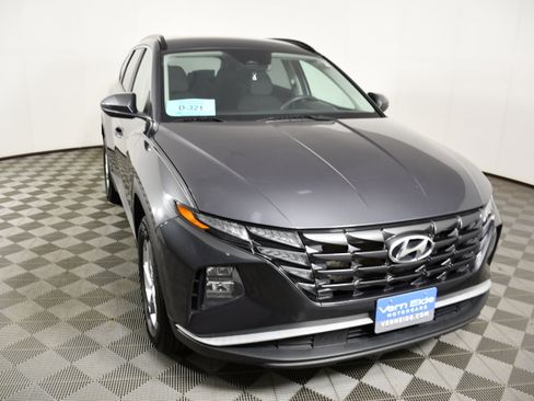 Used 2024 Hyundai Tucson SEL AWD/4WD image 3