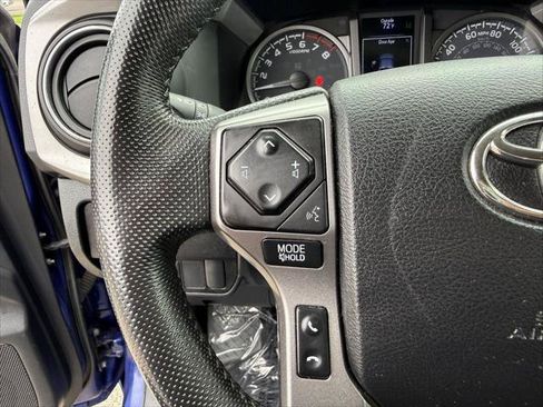 Certified 2022 Toyota Tacoma SR5 RWD image 22