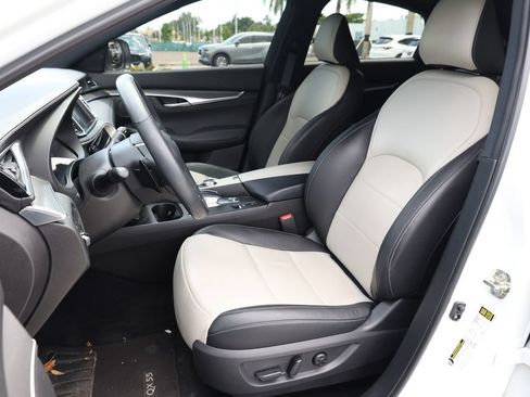 Certified 2024 INFINITI QX55 Luxe w/ Cargo Package AWD/4WD image 16