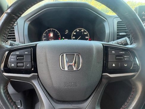 Used 2025 Honda Odyssey Sport-L image 22