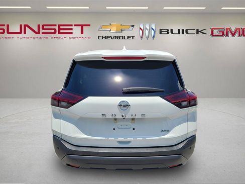 Used 2021 Nissan Rogue S AWD/4WD image 5