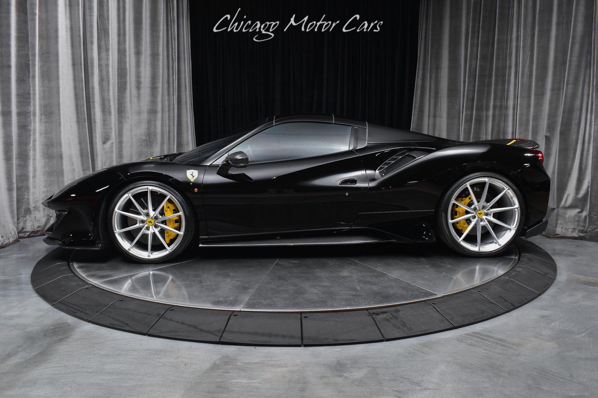 Used 2016 Ferrari 488 Spider RWD image 30