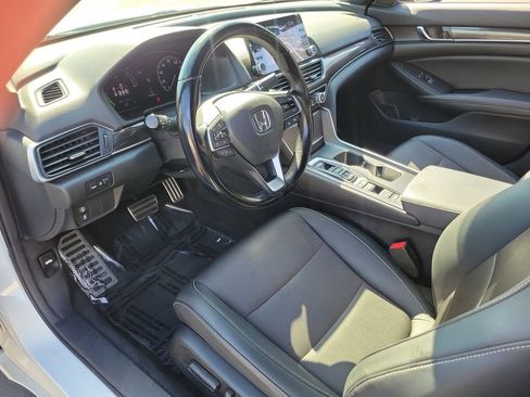 Used 2022 Honda Accord Sport image 18