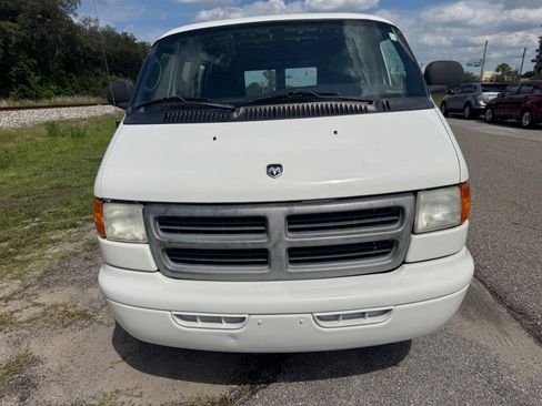 Used 2001 Dodge B1500 RWD image 8