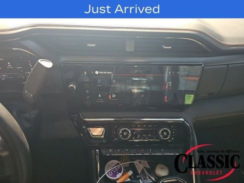 Used 2024 GMC Sierra 2500 AT4 w/ AT4 Premium Plus Package image 25