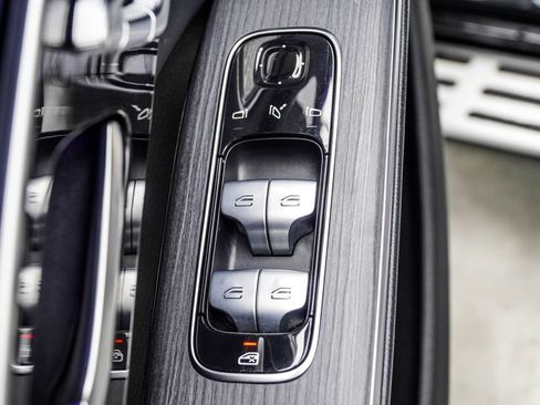 Used 2023 Mercedes-Benz EQS 450+ SUV image 39