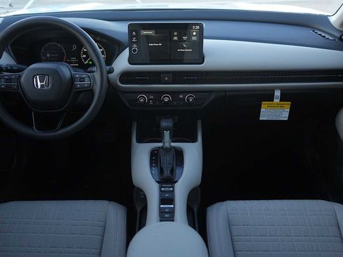 New 2026 Honda HR-V LX image 10
