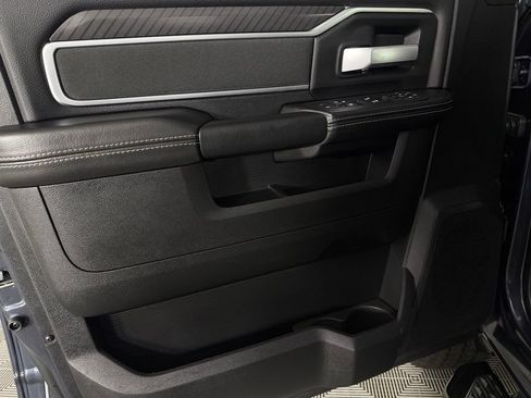 Certified 2025 RAM 2500 Big Horn AWD/4WD image 25