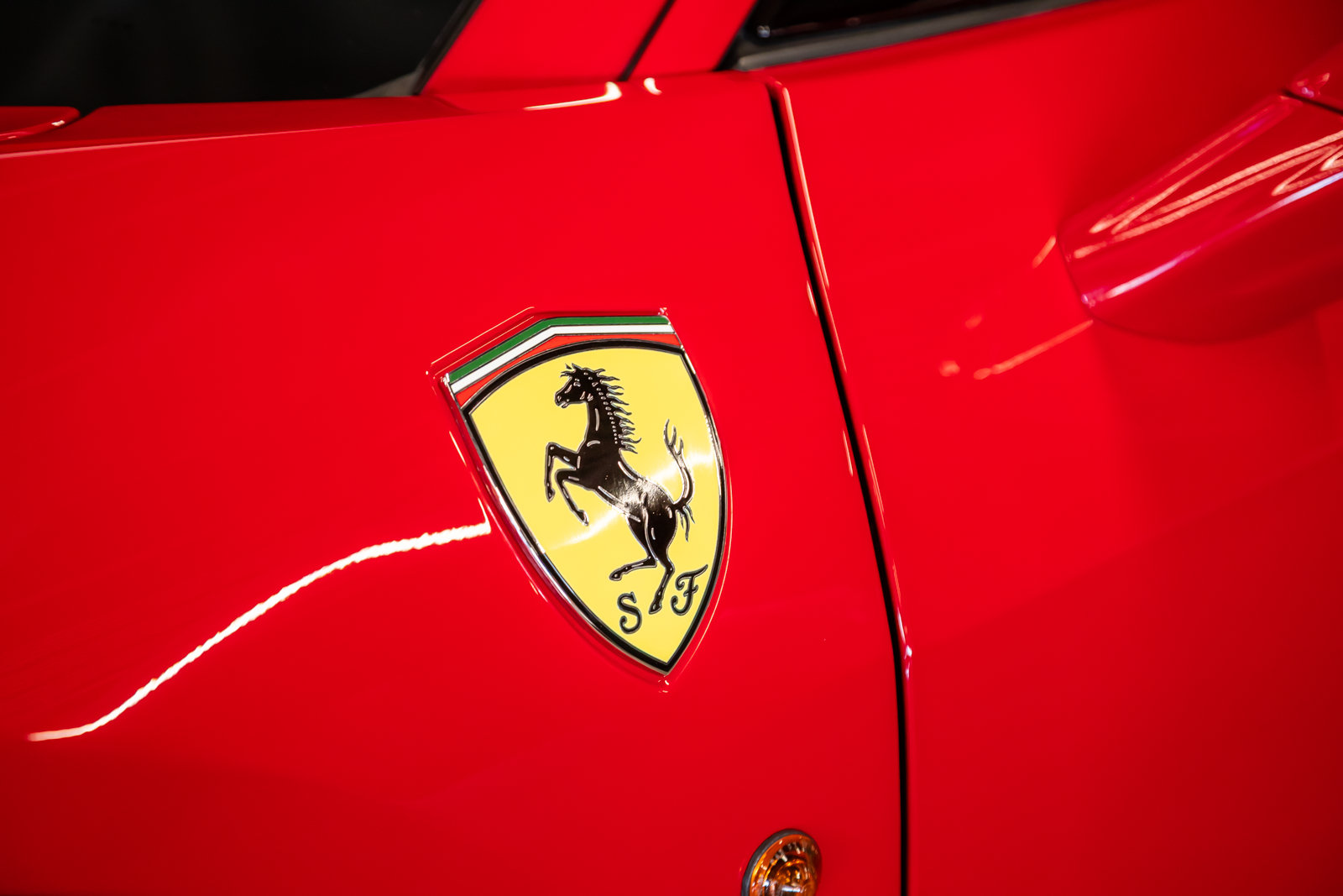 Used 2015 Ferrari 458 Speciale Coupe RWD image 24