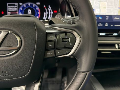 Used 2024 Lexus RX 350 Premium w/ Convenience Package FWD image 30