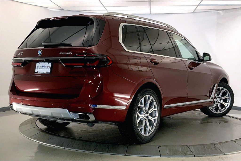 Used 2026 BMW X7 xDrive40i w/ Premium Package AWD/4WD image 12