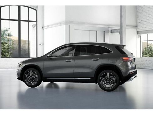 New 2026 Mercedes-Benz GLA 250 4MATIC image 32