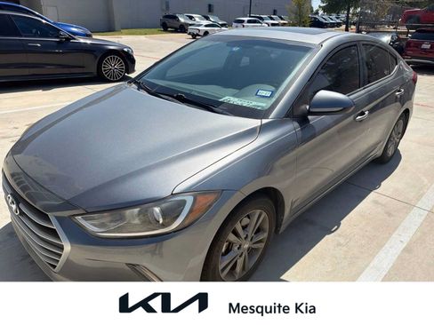 Used 2018 Hyundai Elantra Value Edition FWD image 1