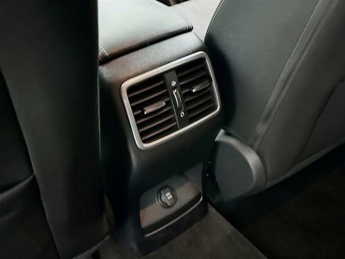 Used 2020 Kia Sportage LX image 23