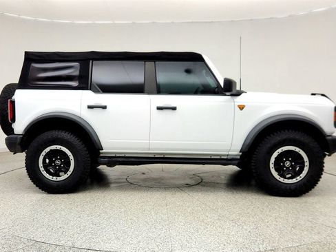 Used 2022 Ford Bronco Badlands w/ Sasquatch Package AWD/4WD image 4