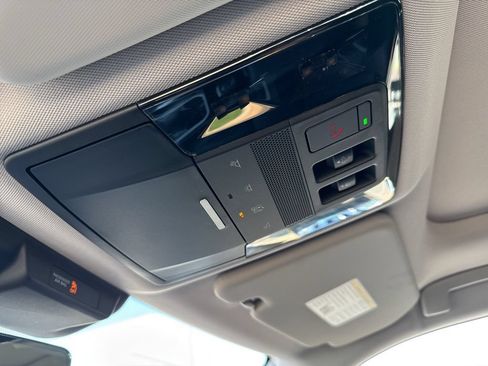 New 2026 Mitsubishi Outlander SEL FWD image 19