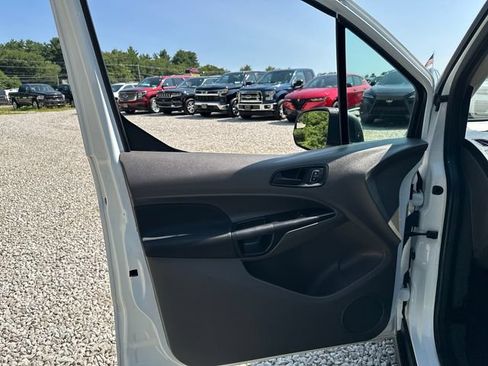 Used 2022 Ford Transit Connect XL FWD image 18