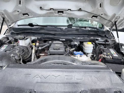 Used 2018 RAM 2500 Tradesman w/ Chrome Appearance Group AWD/4WD image 19