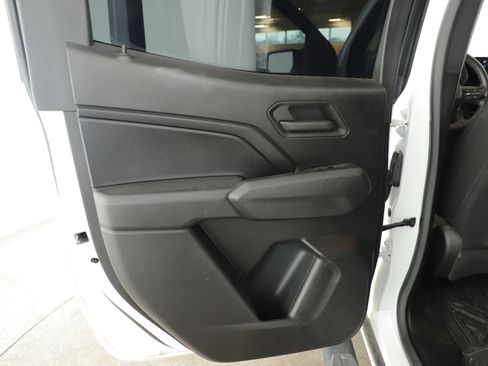 Used 2023 Chevrolet Colorado Trail Boss w/ Advanced Trailering Package image 9