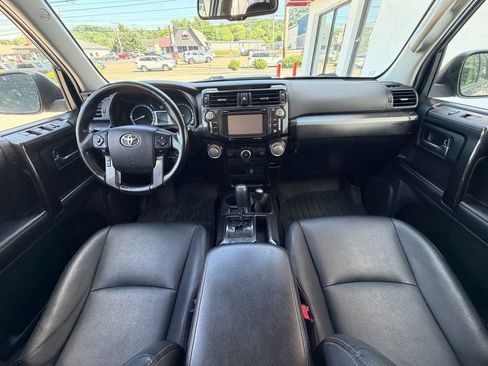 Used 2016 Toyota 4Runner TRD Pro AWD/4WD image 19