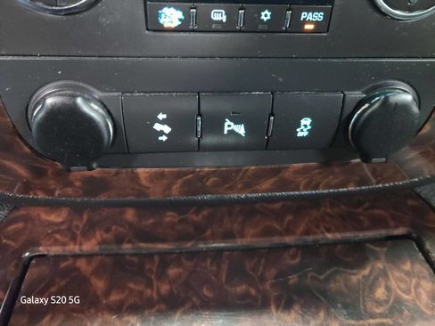 Used 2013 GMC Sierra 1500 Denali image 34