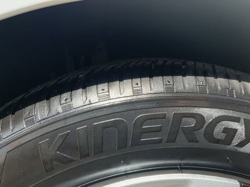 Certified 2025 Honda Civic LX image 19