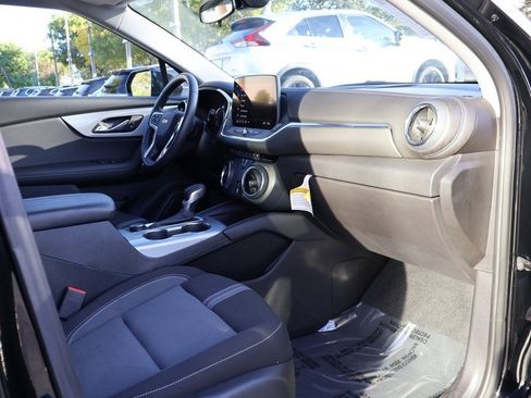 Used 2023 Chevrolet Blazer LT image 25