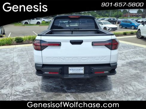 Used 2023 Hyundai Santa Cruz SEL w/ Activity Package FWD image 4