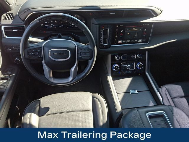 Used 2024 GMC Yukon XL Denali w/ Advanced Technology Package AWD/4WD image 3