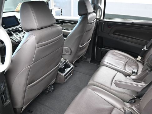Used 2019 Honda Odyssey Elite image 40