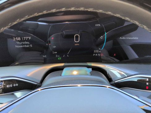 New 2026 Cadillac Vistiq Sport image 17