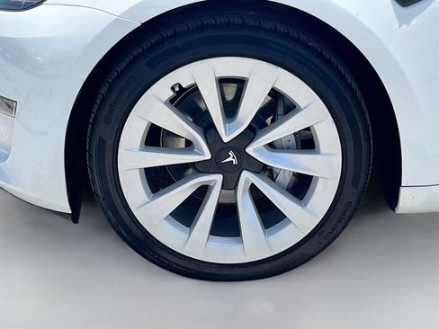 Used 2023 Tesla Model 3 Standard Range RWD image 31