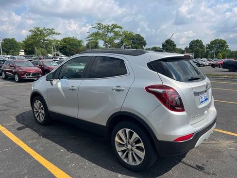 Used 2018 Buick Encore Preferred FWD image 3
