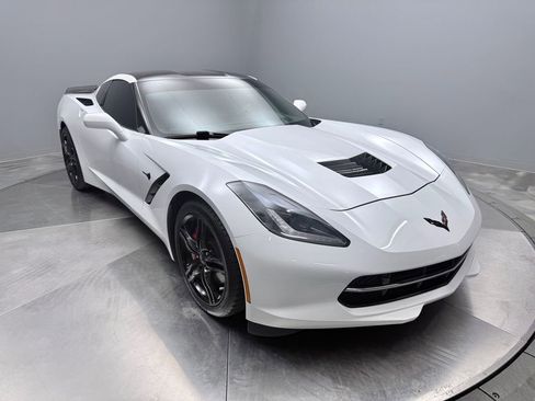 Used 2016 Chevrolet Corvette Stingray Coupe w/ 2LT Preferred Equipment Group image 3