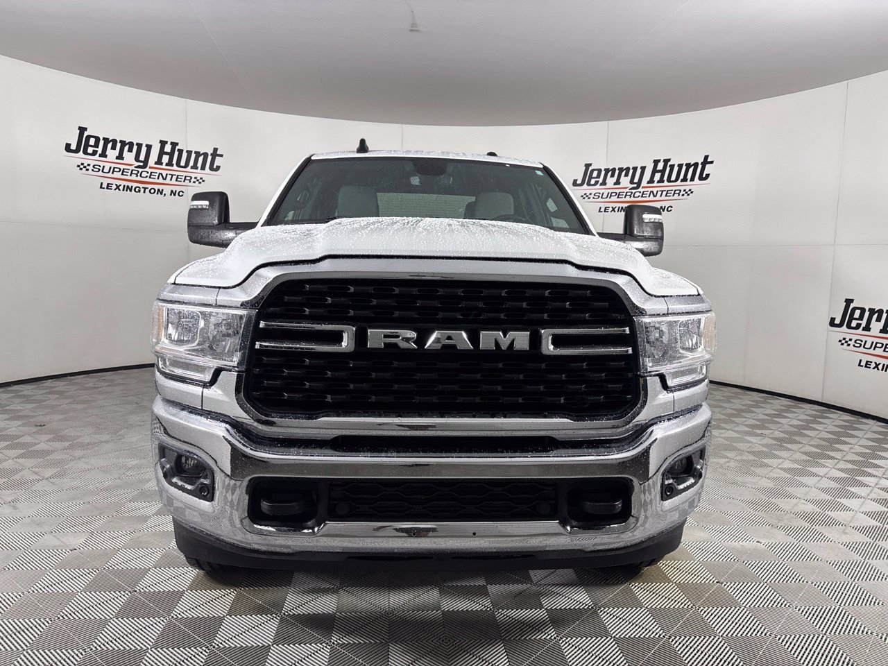 Used 2023 RAM 2500 Big Horn w/ Level 1 Equipment Group AWD/4WD image 2